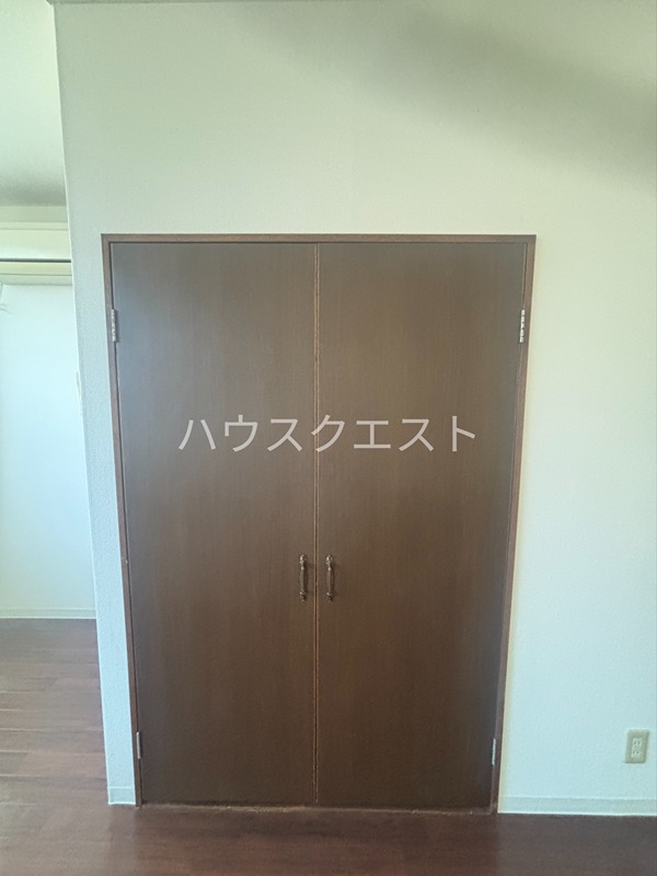 四坊大宮ビル 玄関
