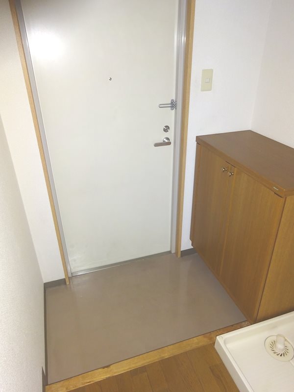 ISハウス 玄関