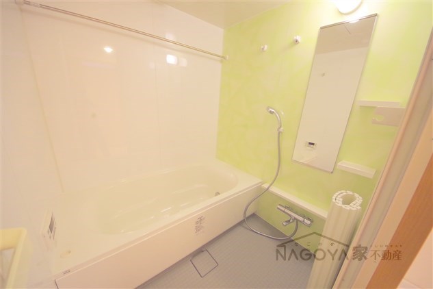 ラピス・ラズリ 風呂画像