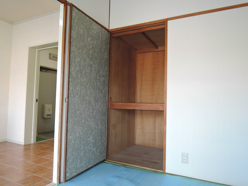 江尻マンション　 収納