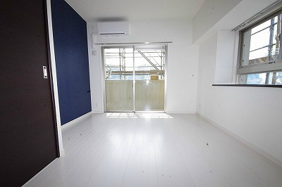 アミュゼ西小倉 リビング