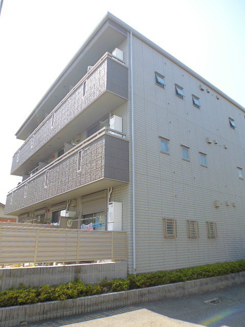 サンヴィレッジ塚越Ⅱ 301号室 外観