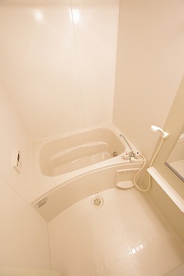 アバンツァートカーサ溝尻 　A棟 風呂画像