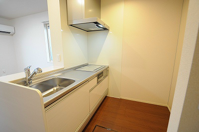 アッサンブレ　S キッチン