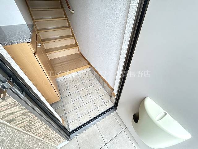 プリマクラッセ 玄関