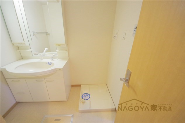 Gramercy Shirakawa Koen その他8