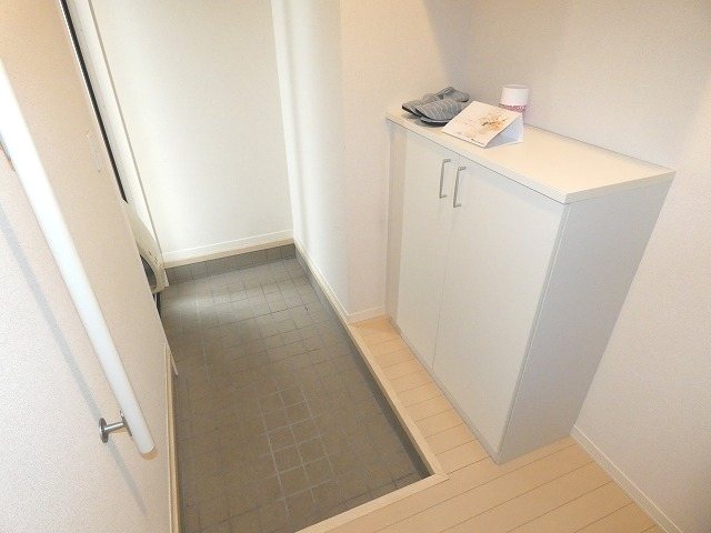 ボナールN 玄関
