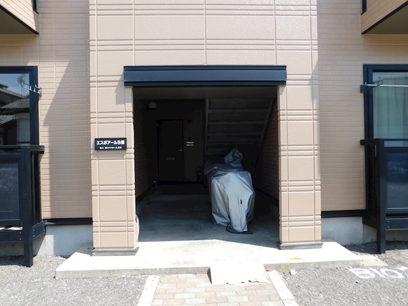 エスポアールB エントランス