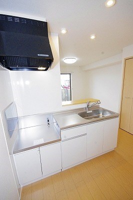 Cielo Garden Tsuda (シエロ・ガーデン・ツダ) A棟  キッチン