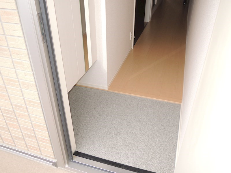 ロワゾーブリュー　- Loiseau　bleu - 玄関