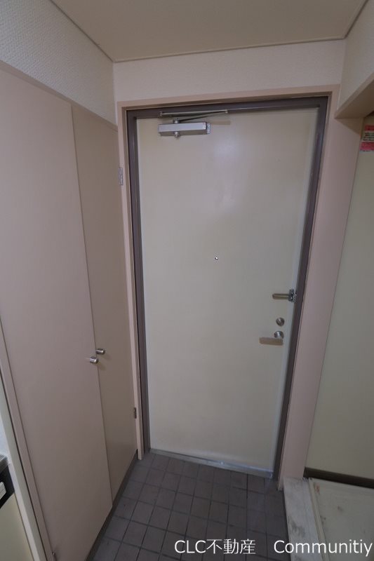 ハイブリッジＦ   玄関