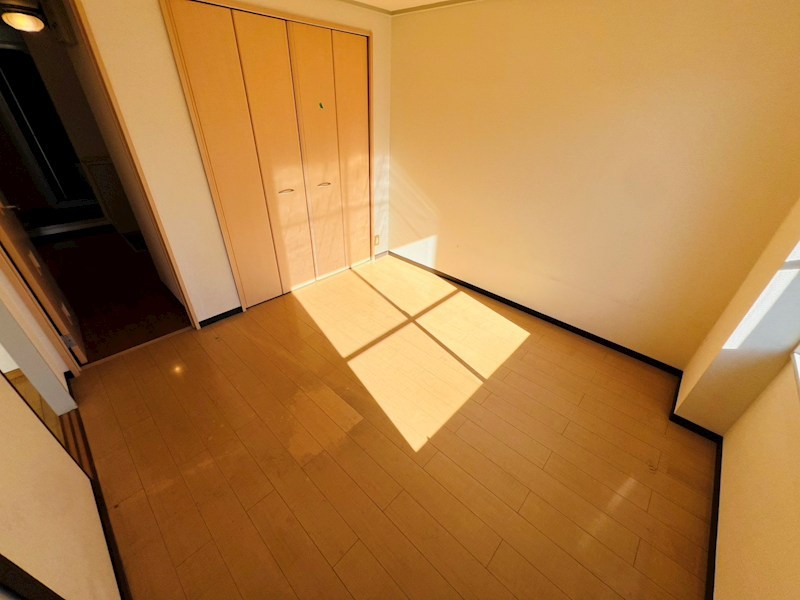 サンパレス横須賀 ベッドルーム