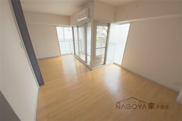 オゾックハウス ベッドルーム