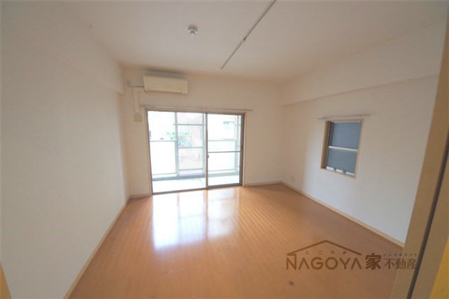 ル・シャンパーニュ リビング