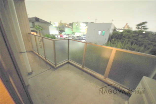 フロレアールⅡ ベランダ