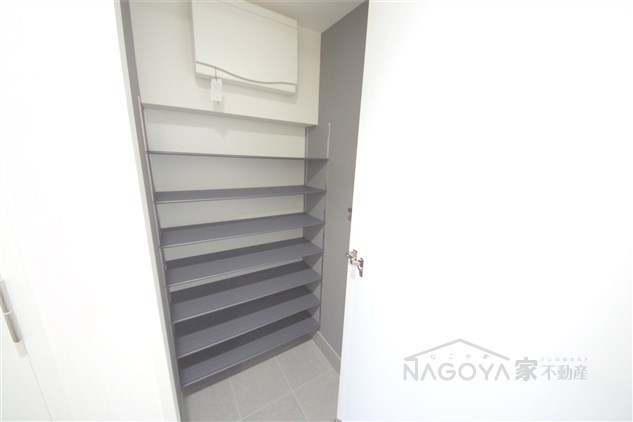 CORNES HOUSE NAGOYA その他3