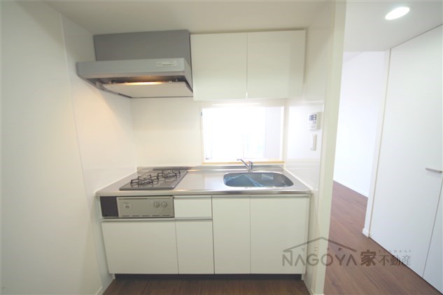 CORNES HOUSE NAGOYA キッチン