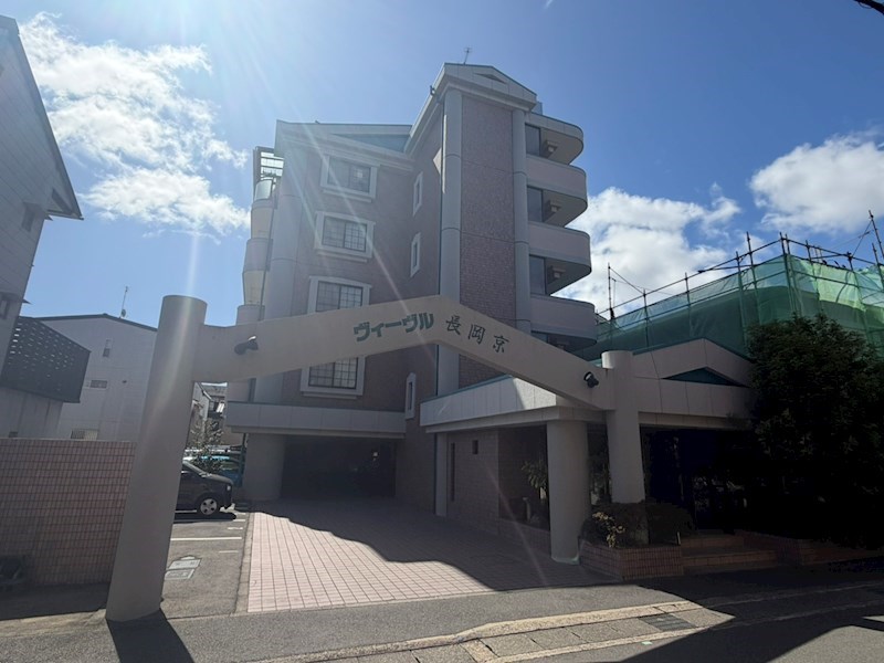ヴィーヴル長岡京 外観