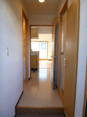 グランストーク立野 玄関