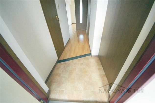 ＹＯＳＨＩＸ代官町 玄関