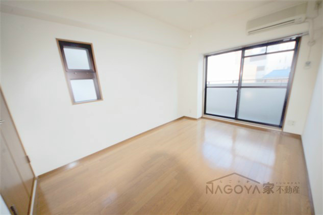 フォレスト３１８ リビング