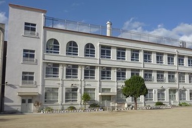 ベルドミール葵２２ 小学校