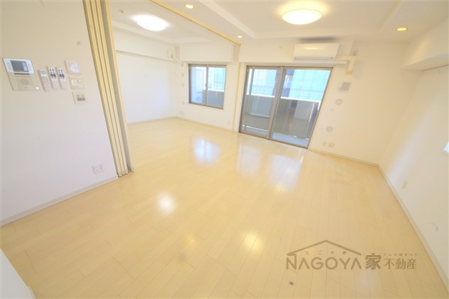 リエトコート丸の内 リビング