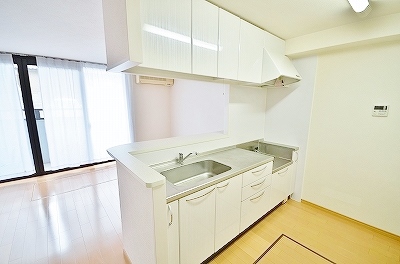 ルネス到津の森  キッチン