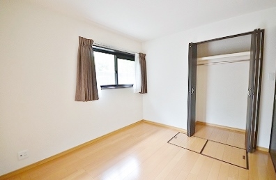 ルネス到津の森  ベッドルーム