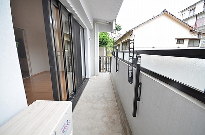 ルネス到津の森  ベランダ