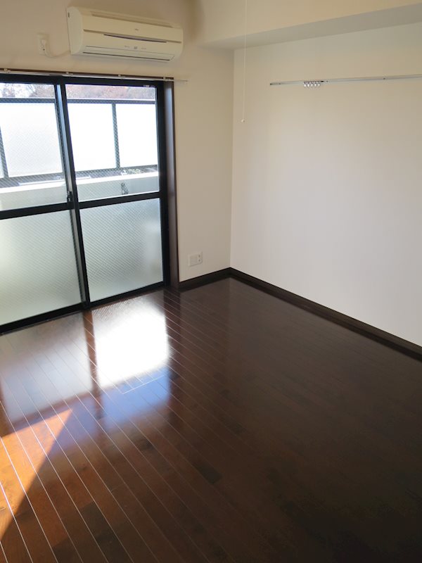 ヴィータローザ新江古田 玄関