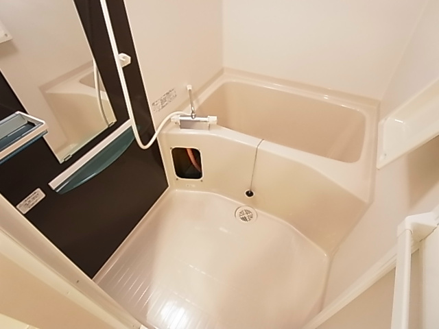 リブリ・二十世紀が丘 風呂画像