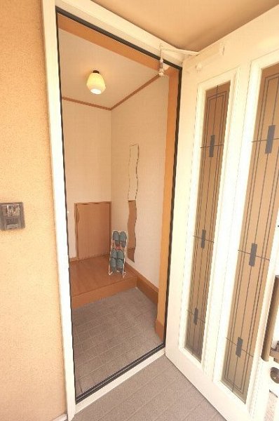 市川ガーデンヴィラ（アーバン） 玄関
