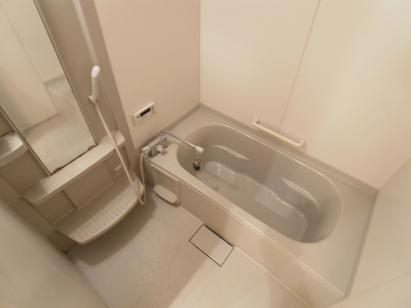 ファスト・ラフィーヌ 風呂画像