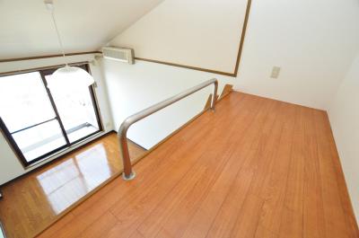 ヤンググレイス若園 ベッドルーム