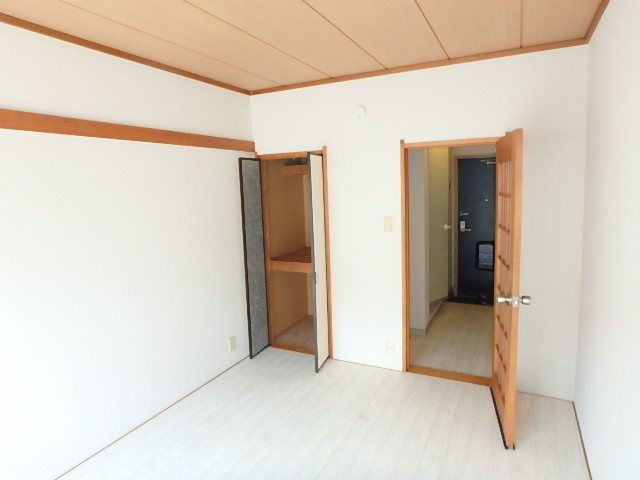 武蔵野ハイツ ベッドルーム
