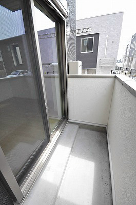 Ｗｅｓｔ ＨｉｌｌｓⅢ（ウエストヒルズⅢ） ベランダ