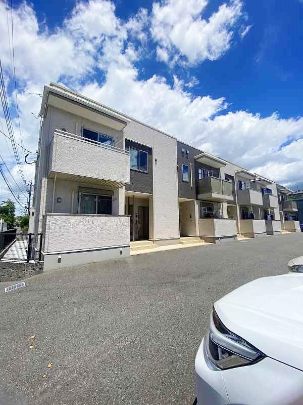 Ｗｅｓｔ ＨｉｌｌｓⅠ（ウエストヒルズⅠ） 201号室 外観