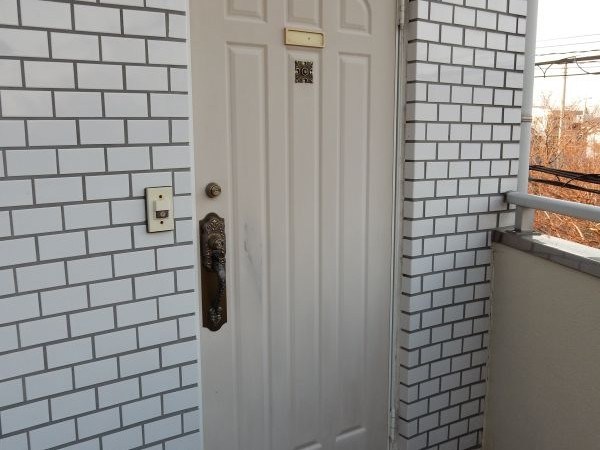 シャトーブラン 玄関