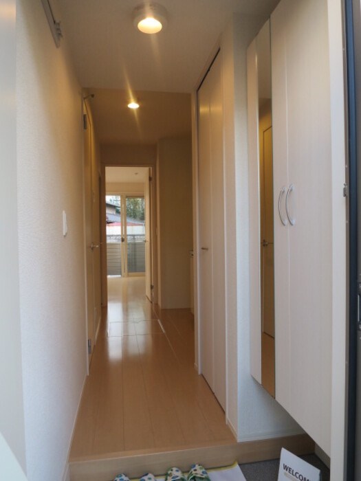 ウィット八柱 玄関