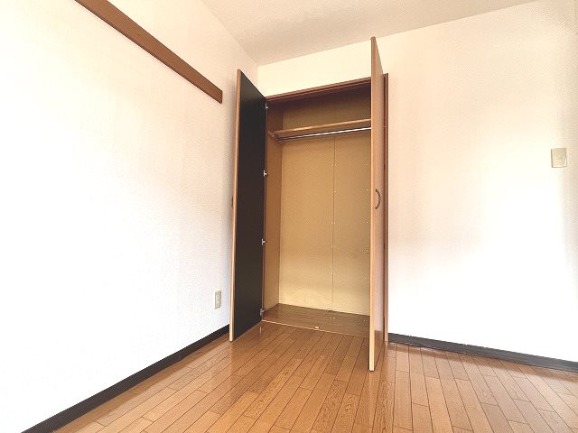アピタシオン双葉 収納