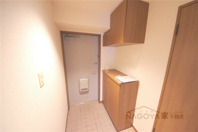 エクセレントみずの 玄関