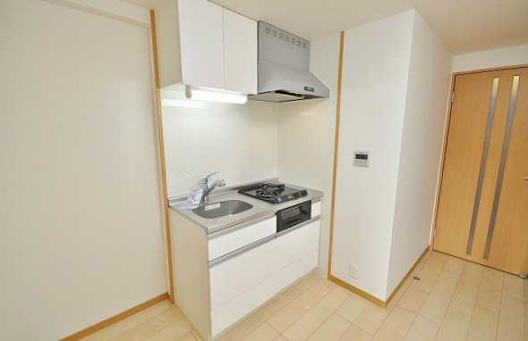 ラ・アヴェニール キッチン