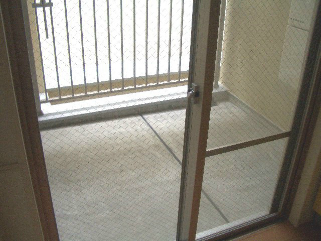 シュシュパルク六条院 ベランダ
