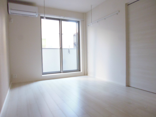 ディアコート ベッドルーム