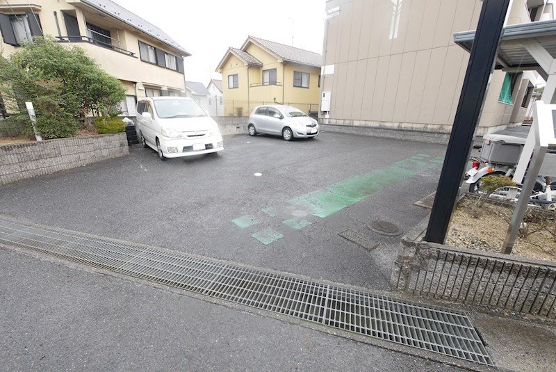 サンシャイン21 駐車場