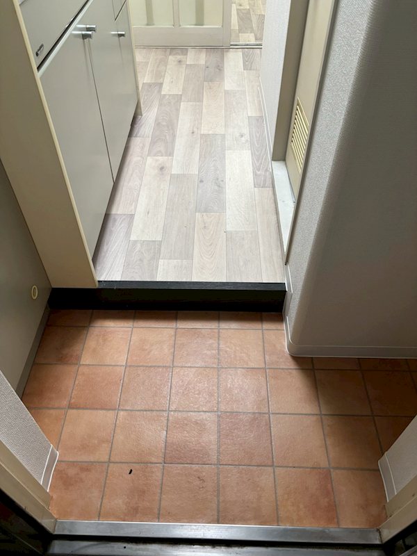 ハイタウン世田谷代田 玄関