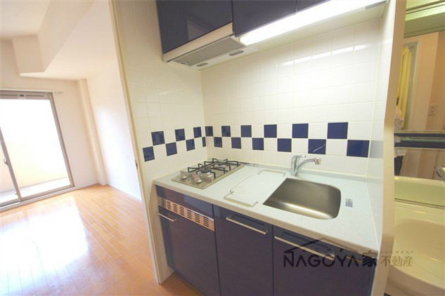 プレサンス泉セントマーク キッチン