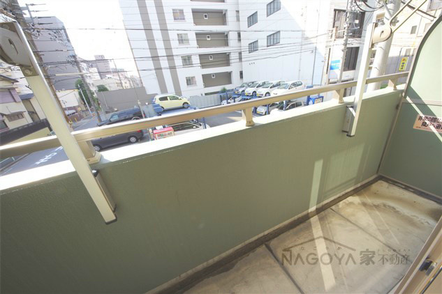 キャノンピア鶴舞 ベランダ