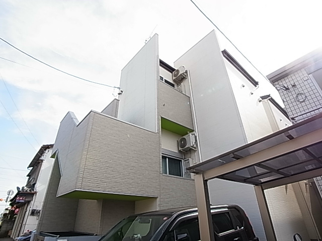 アーク 102号室 外観